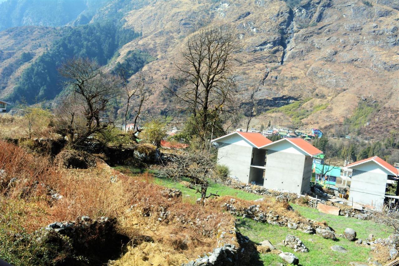 Hotel RUFINA LACHUNG de' CROWN Exterior foto