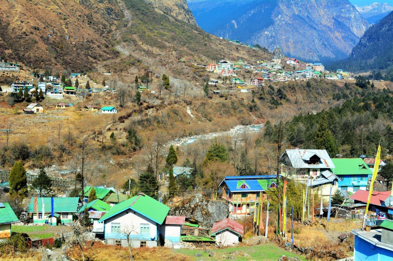 Hotel RUFINA LACHUNG de' CROWN Exterior foto