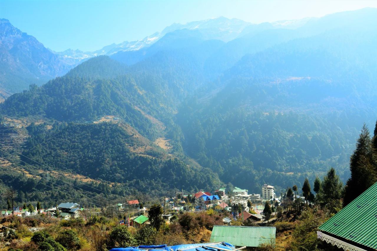 Hotel RUFINA LACHUNG de' CROWN Exterior foto