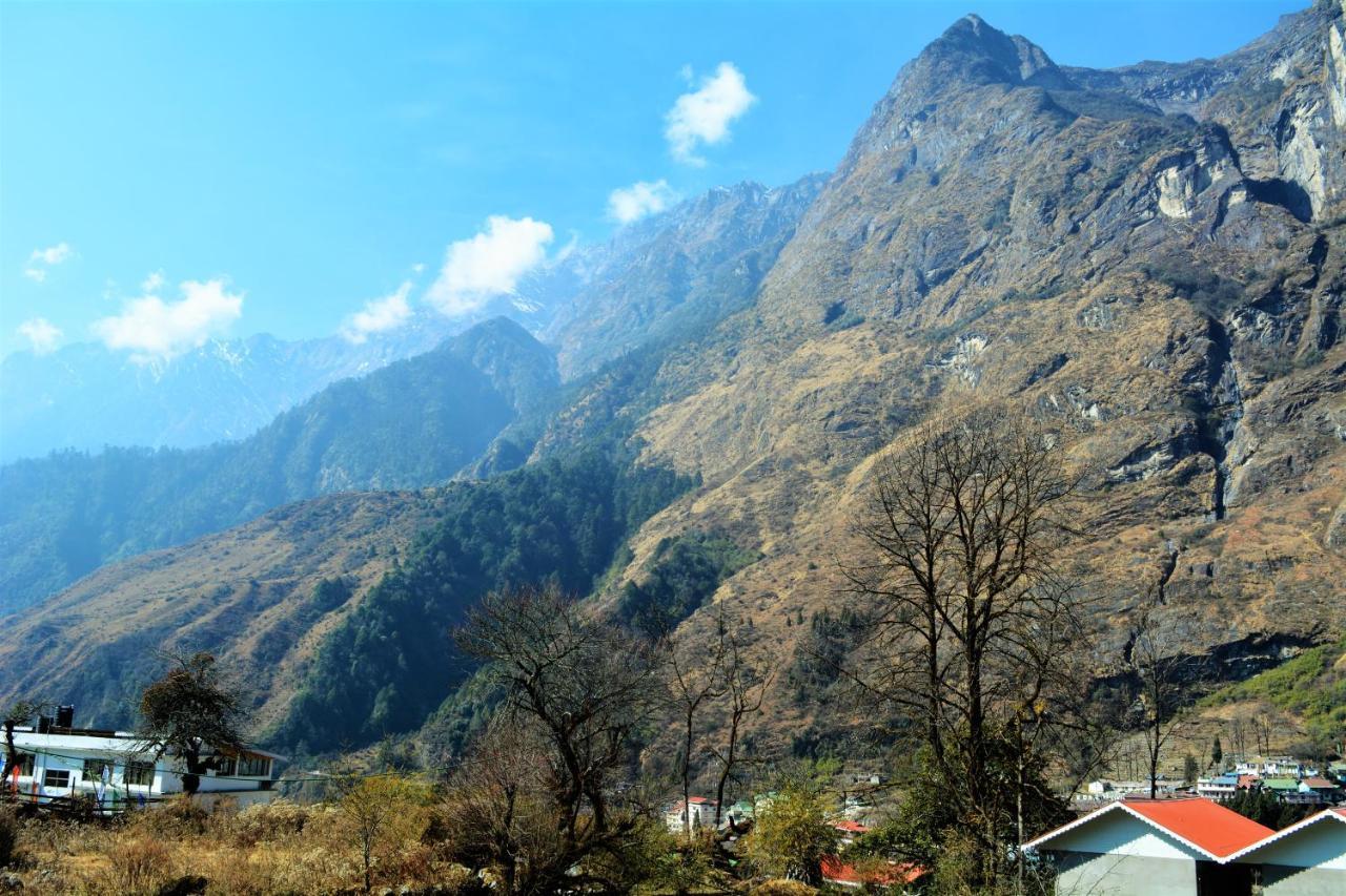 Hotel RUFINA LACHUNG de' CROWN Exterior foto