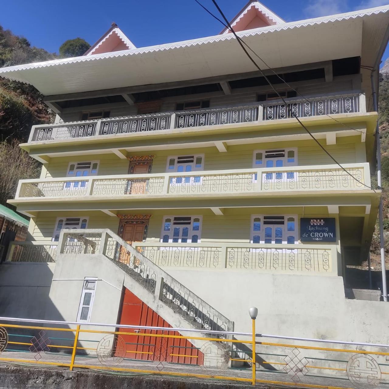 Hotel RUFINA LACHUNG de' CROWN Exterior foto